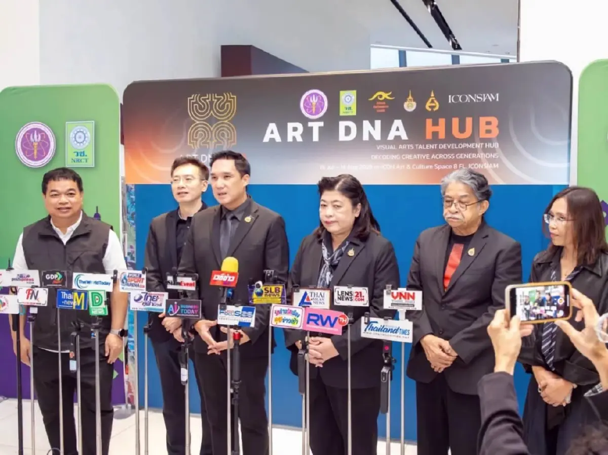 ดนุพร เปิดงาน ART DNA HUB ศูนย์รวมผู้เชี่ยวชาญด้านทัศนศิลป์
