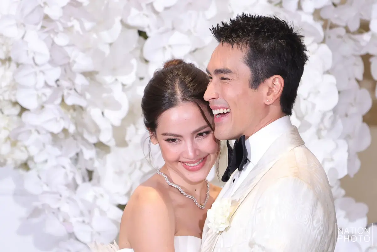 หวานชื่น "ณเดชน์-ญาญ่า" ควงคู่ฉลองวิวาห์ที่กรุงเทพฯ แฟนคลับร่วมยินดีแน่น
