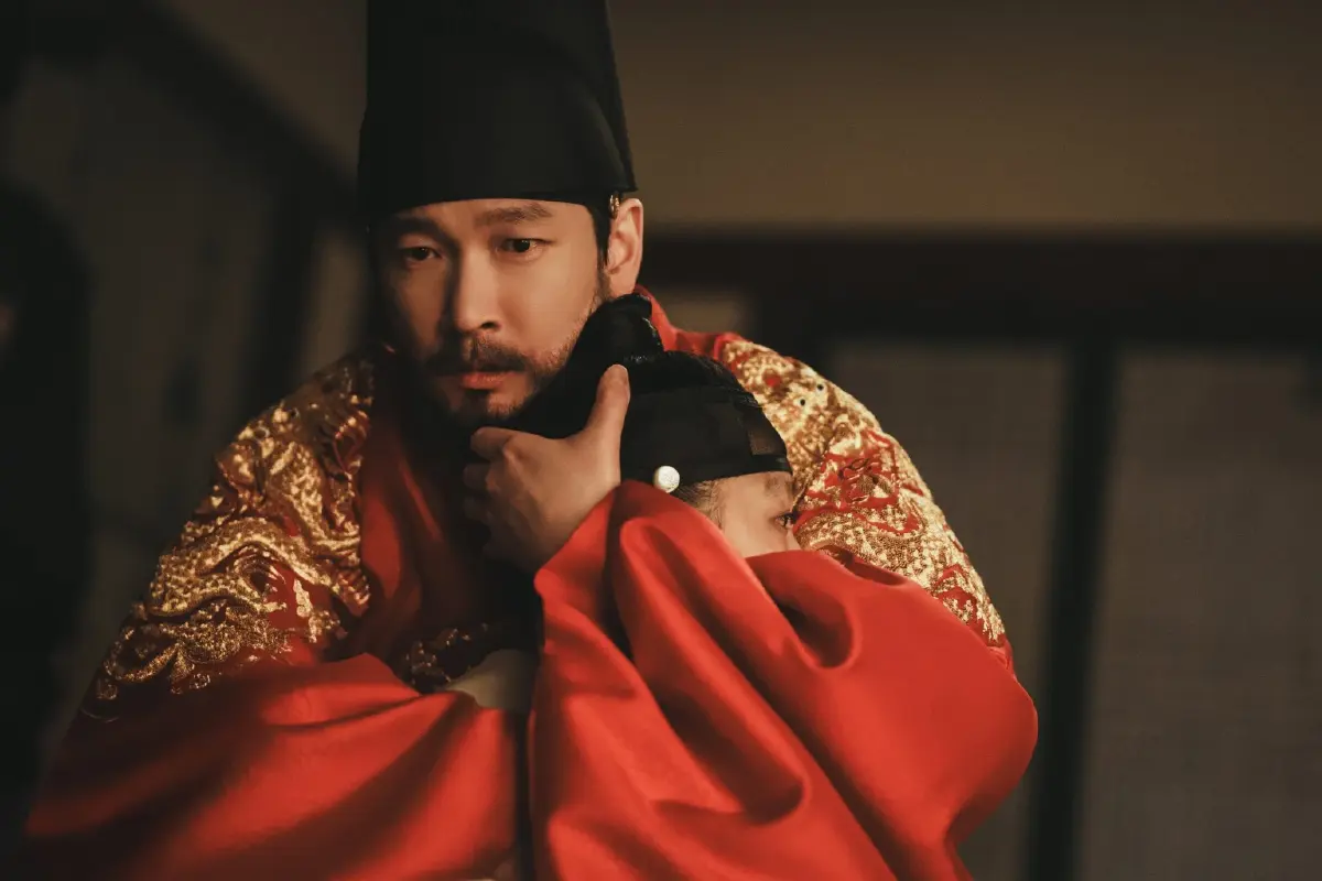 แกะปม บูรพาอาถรรพ์ (The Eastern Palace) ซีรีส์อันดับ 1 Netflix