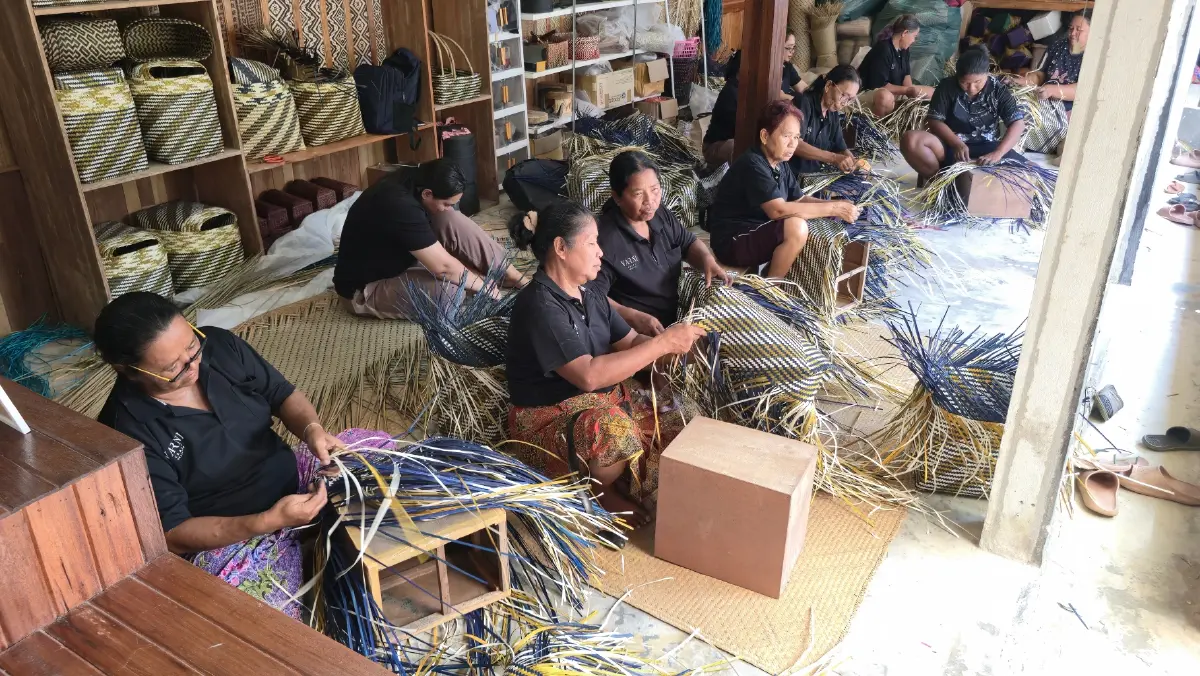 สืบสานงาน ‘กระจูด’ จากวัชพืชสู่ 'แบรนด์คราฟต์' รักษ์โลกระดับสากล