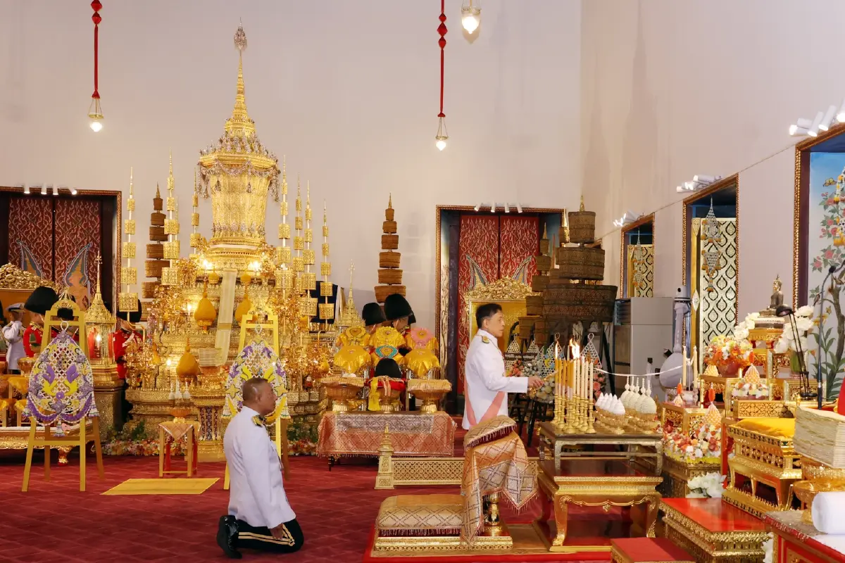 ในหลวง-พระราชินี ทรงบำเพ็ญพระราชกุศลปัญญาสมวาร 50 วัน พระราชทานพระศพ เจ้าฟ้าพัชรกิติยาภาฯ