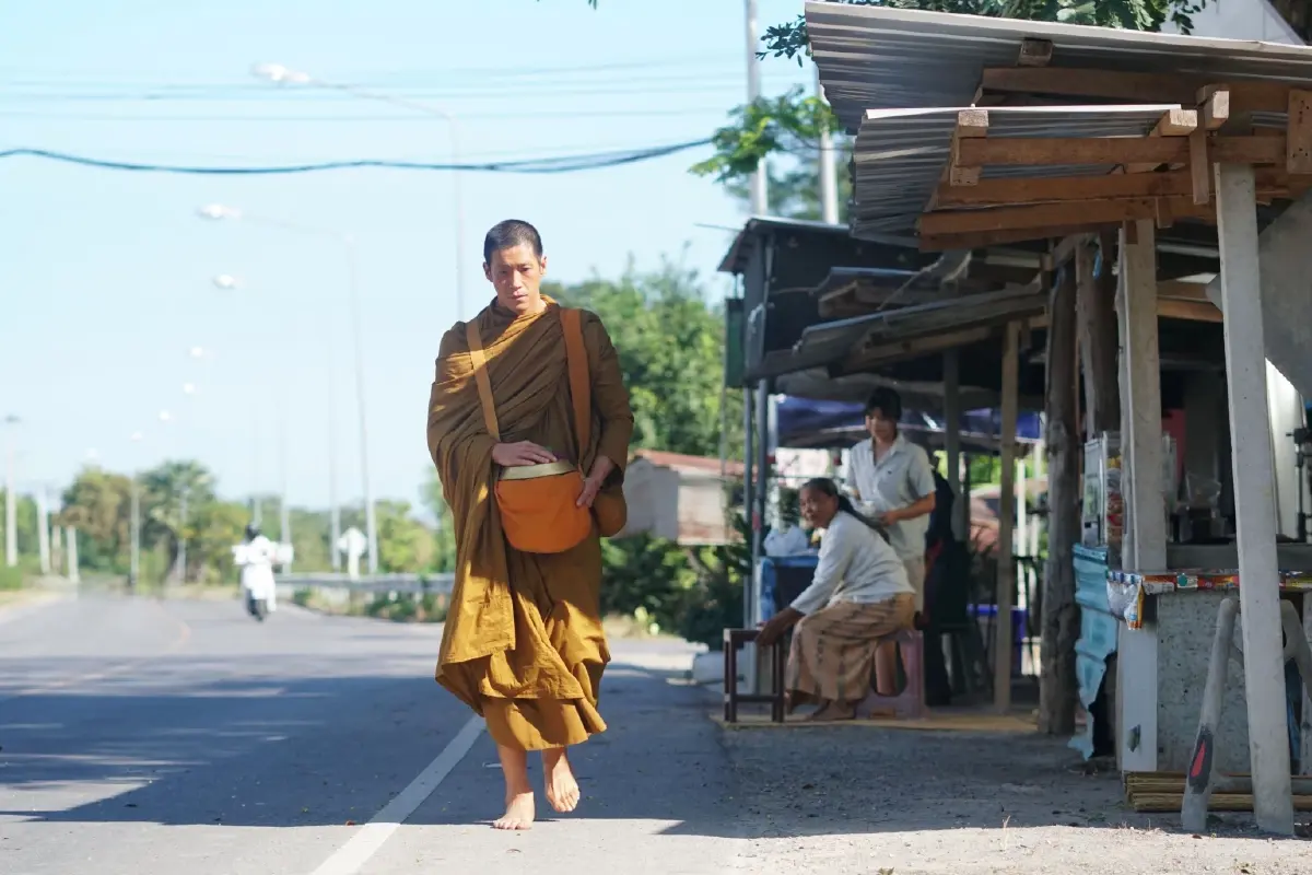 ‘อาเล็ก ธีรเดช’ ทุ่มสุดตัว โกนหัวรับบทพระใน “คำสารภาพของหมอผี”