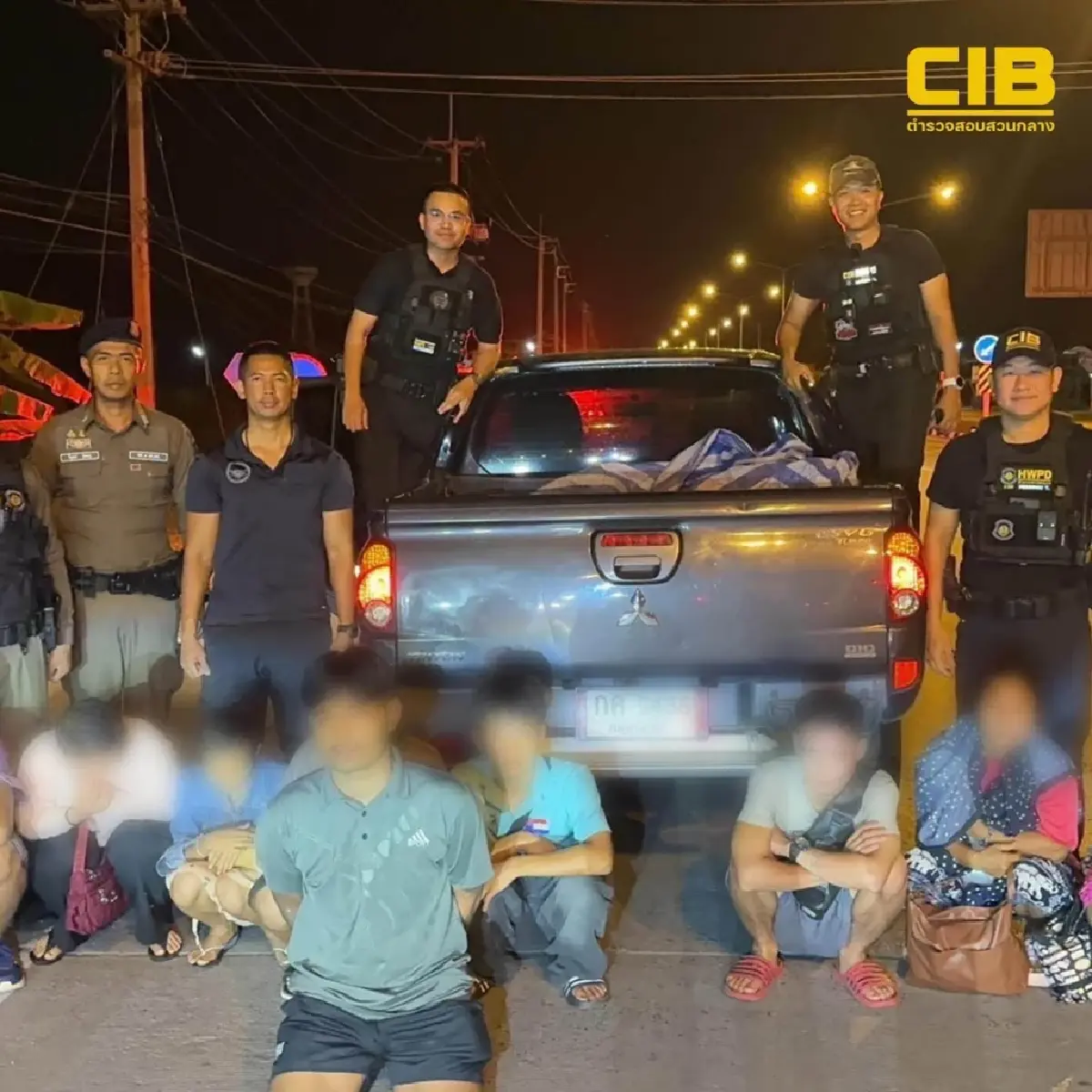 ช่วงชุลมุนคนไทยเที่ยวหยุดยาว แอบขนต่างด้าวลักลอบเข้ากรุง บุกจับ 19