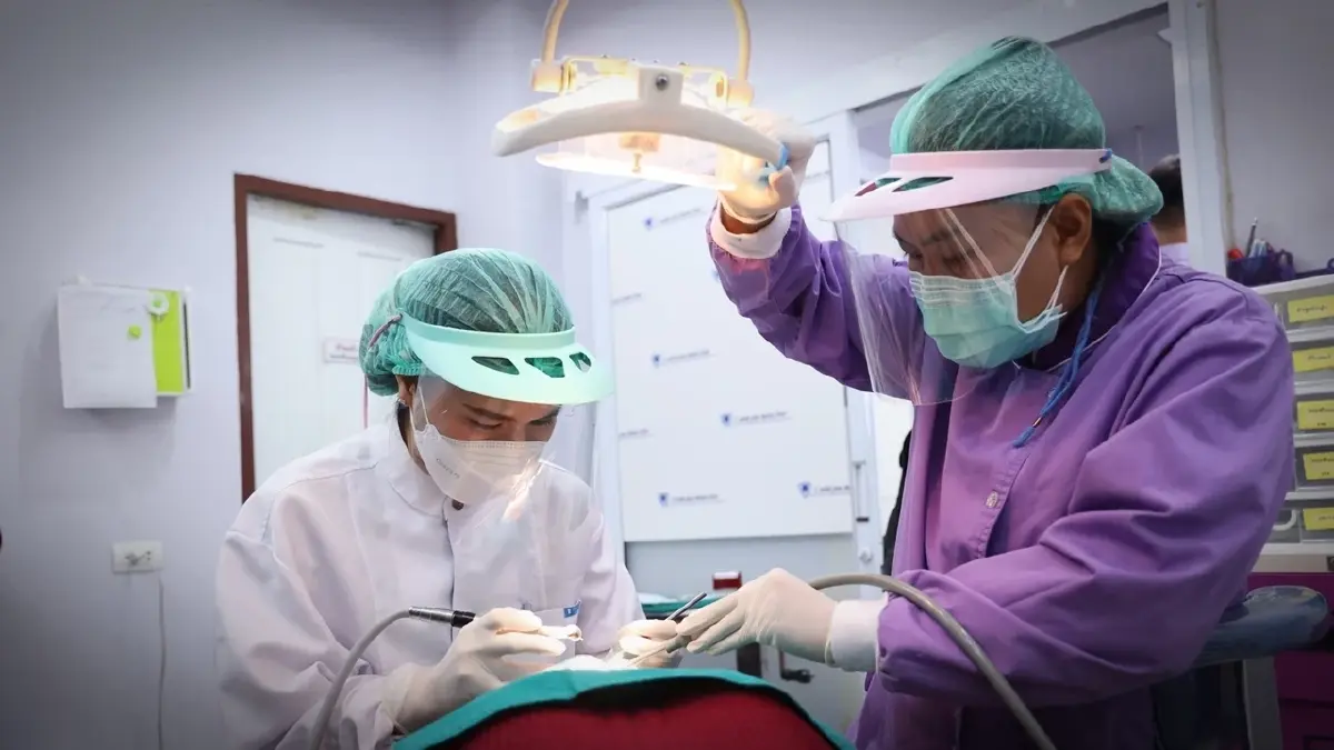 กทม. จัดทันตกรรมเคลื่อนที่ฟรี 4-7 ส.ค. ขูดหินปูน อุดฟัน ถอนฟัน