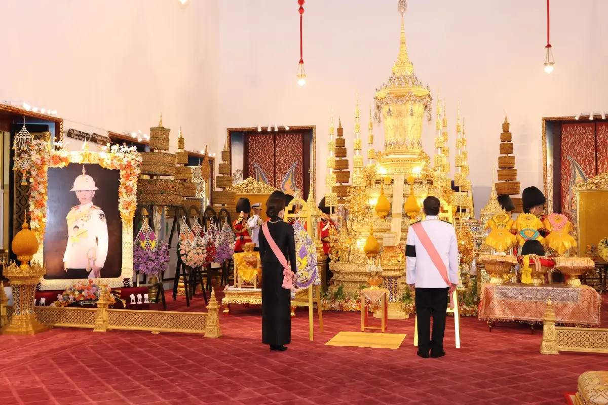 ในหลวง-พระราชินี ทรงบำเพ็ญพระราชกุศลปัญญาสมวาร 50 วัน พระราชทานพระศพ เจ้าฟ้าพัชรกิติยาภาฯ