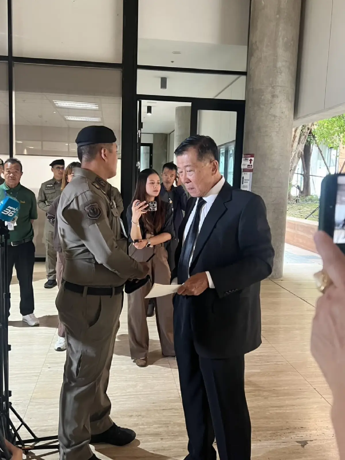 ‘วิลาศ’ เปิด 7 ปม รัฐสภาหมดประกัน ยังพบชำรุดอื้อ จี้รัฐบังคับผู้รับจ้างรับผิดชอบ