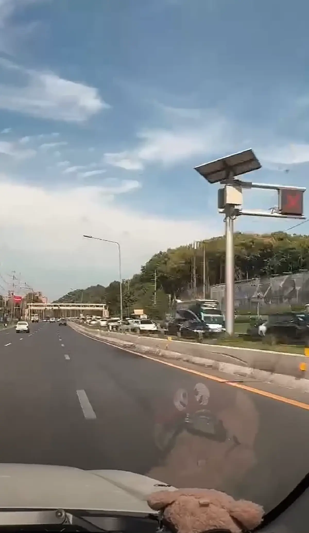 เช็กเส้นทางรถติด ถนนมิตรภาพ ถนนพหลโยธิน เดินทางกลับบ้านวันหยุด