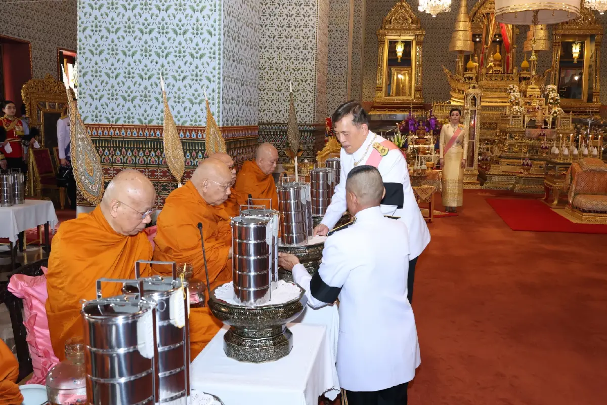 ในหลวง-พระราชินี เสด็จฯ ในการพระราชพิธีเฉลิมพระชนมพรรษา 28 กรกฎาคม 2569