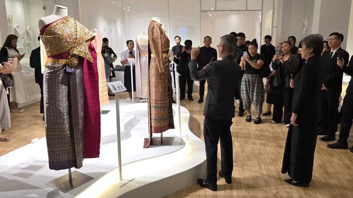 เปิด ‘หอสุพรรณ-พัสตร์’ จัดนิทรรศการ ‘ชุดไทยพระราชนิยม’ ต่อยอด ‘de en Majesté’ กรุงปารีส