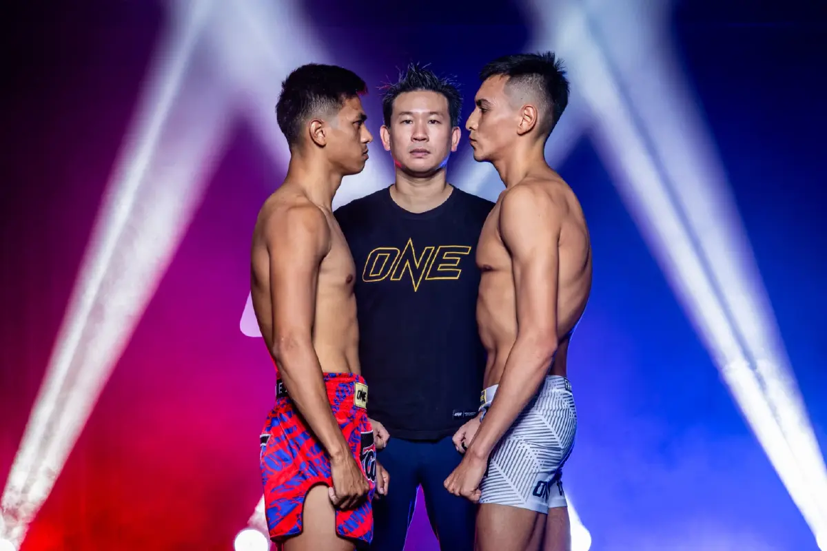 ดูสด "สามเอ vs อาลีฟ" คู่เอก ชิงแชมป์โลก มวยไทย โปรแกรมมวยวันนี้