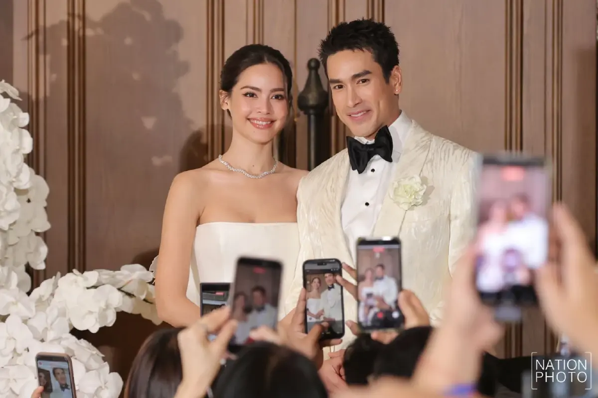 หวานชื่น "ณเดชน์-ญาญ่า" ควงคู่ฉลองวิวาห์ที่กรุงเทพฯ แฟนคลับร่วมยินดีแน่น