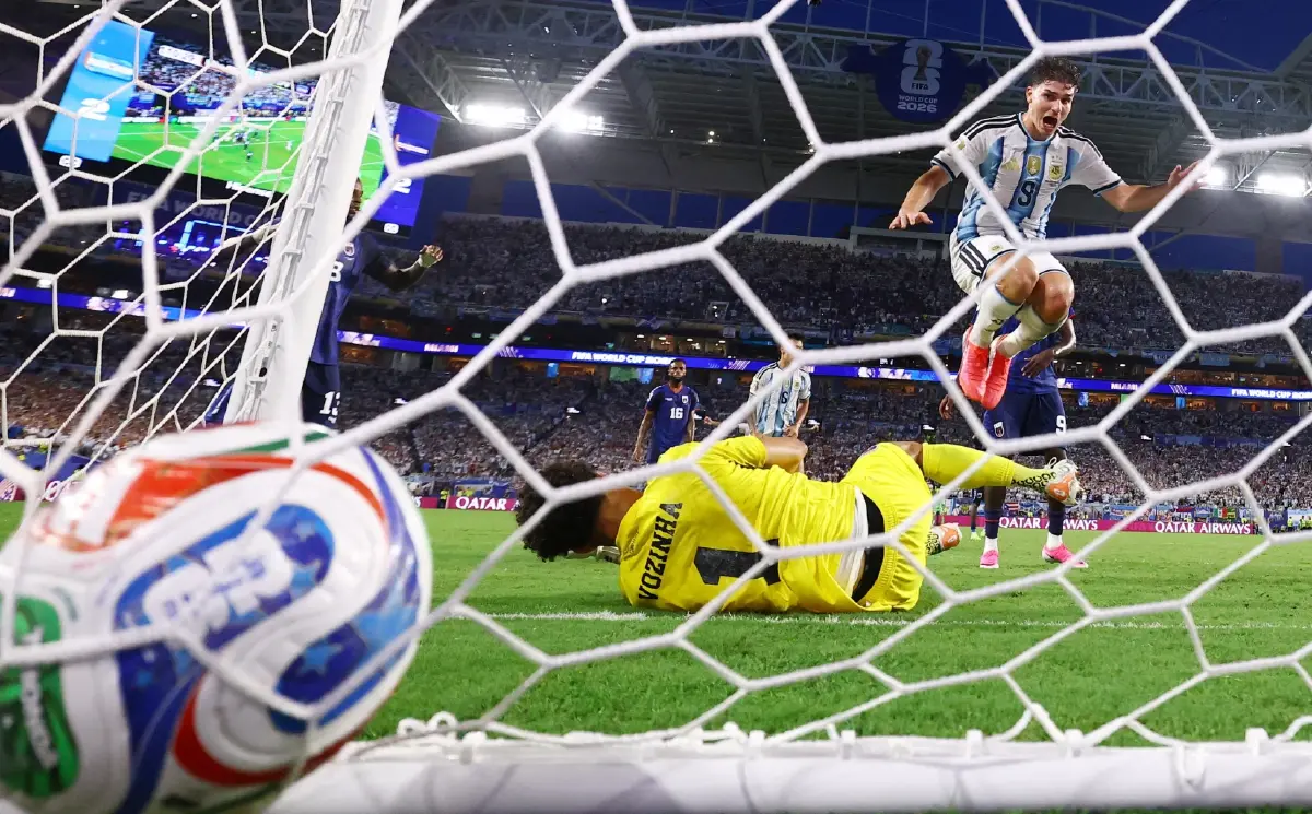 อาร์เจนตินา สุดโกงตาย เชือด เคปเวิร์ด 3-2 ลิ่ว 16 ทีม ฟุตบอลโลก 2026