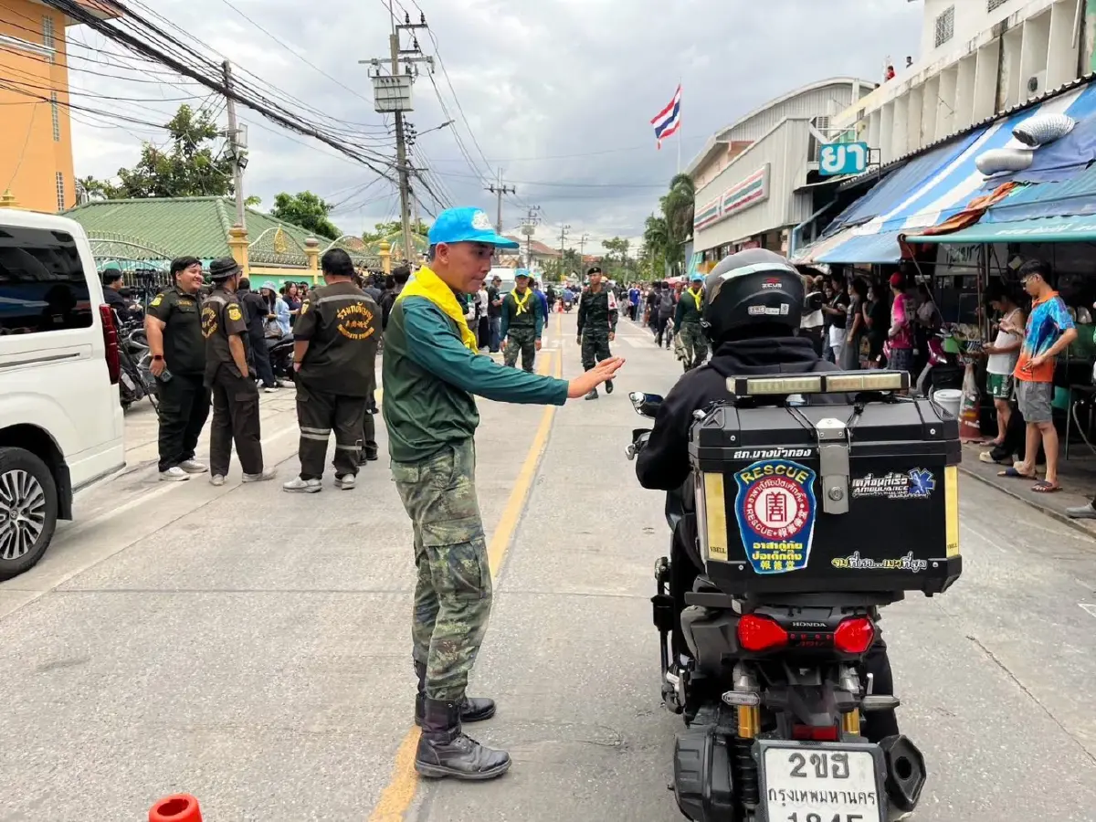 ทหารกองทัพภาค 1 จัดระเบียบพื้นที่กราดยิงรร.เทพศิรินทร์ นนทบุรี