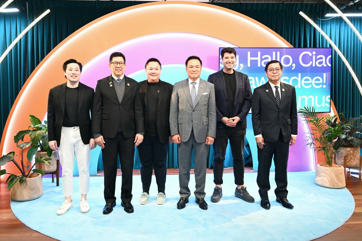 นายกฯ หารือผู้บริหาร Canva หนุนลงไทยผลักดันเศรษฐกิจสร้างสรรค์