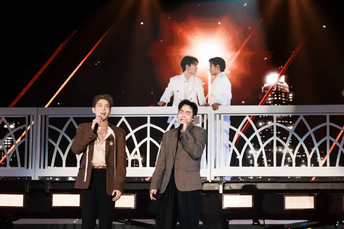 ‘คริส-สิงโต’ พาย้อนตำนานสิบปีซีรีส์ ‘โซตัส’ ในงาน ‘SOTUS TENIVERSARY CONCERT’