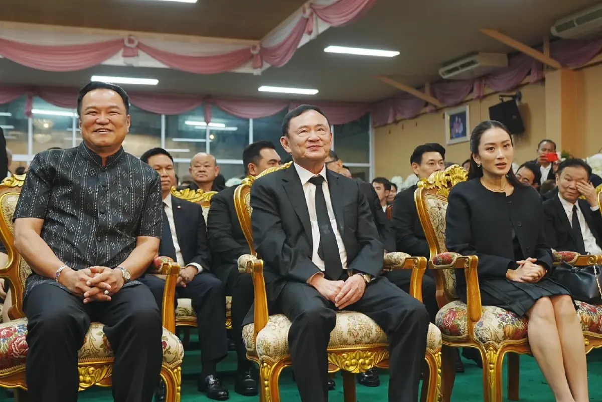 4 นายกฯ ร่วมงานสวดพระอภิธรรม ‘เกรียง’ นักการเมืองร่วมอาลัยเนืองแน่น
