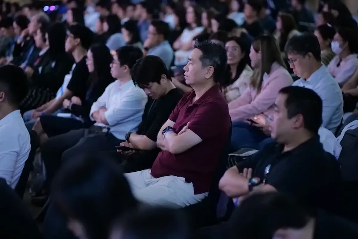 'PEAK BIZSPHERE 2026' ปลุกพลัง 'เอสเอ็มอีไทย' ด้วยเทคโนโลยี เอไอ