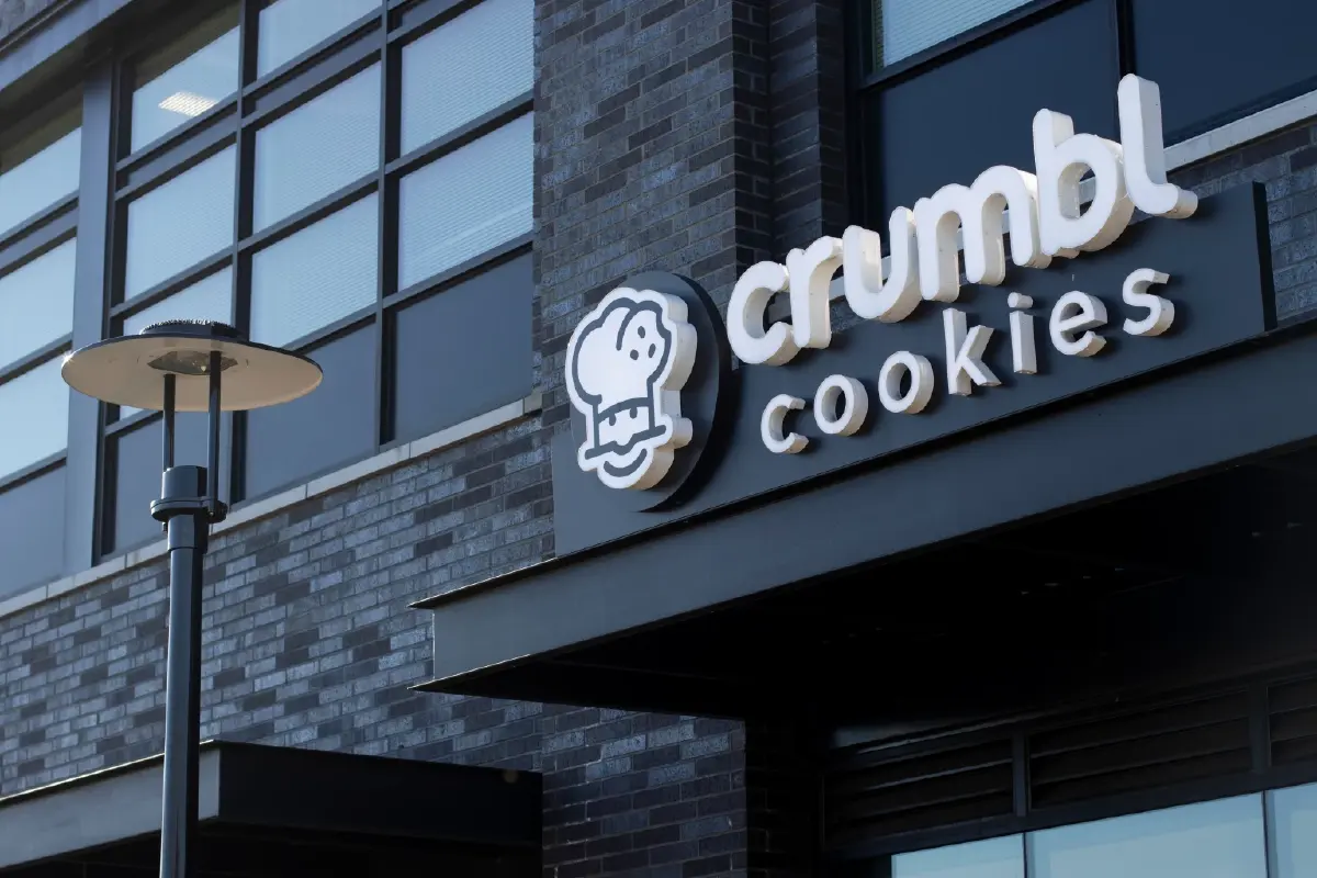 “ความสำเร็จ ไม่ควรแลกด้วยเวลาชีวิต” กฎเหล็กซีอีโอ Crumbl พันล้าน
