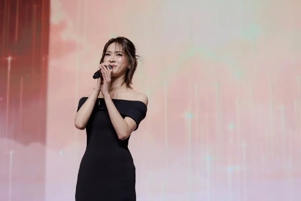 เอมี่-บอนนี่ คัมแบ็กซีรีส์คู่ 'เงาใต้พระจันทร์ Moonshadow'