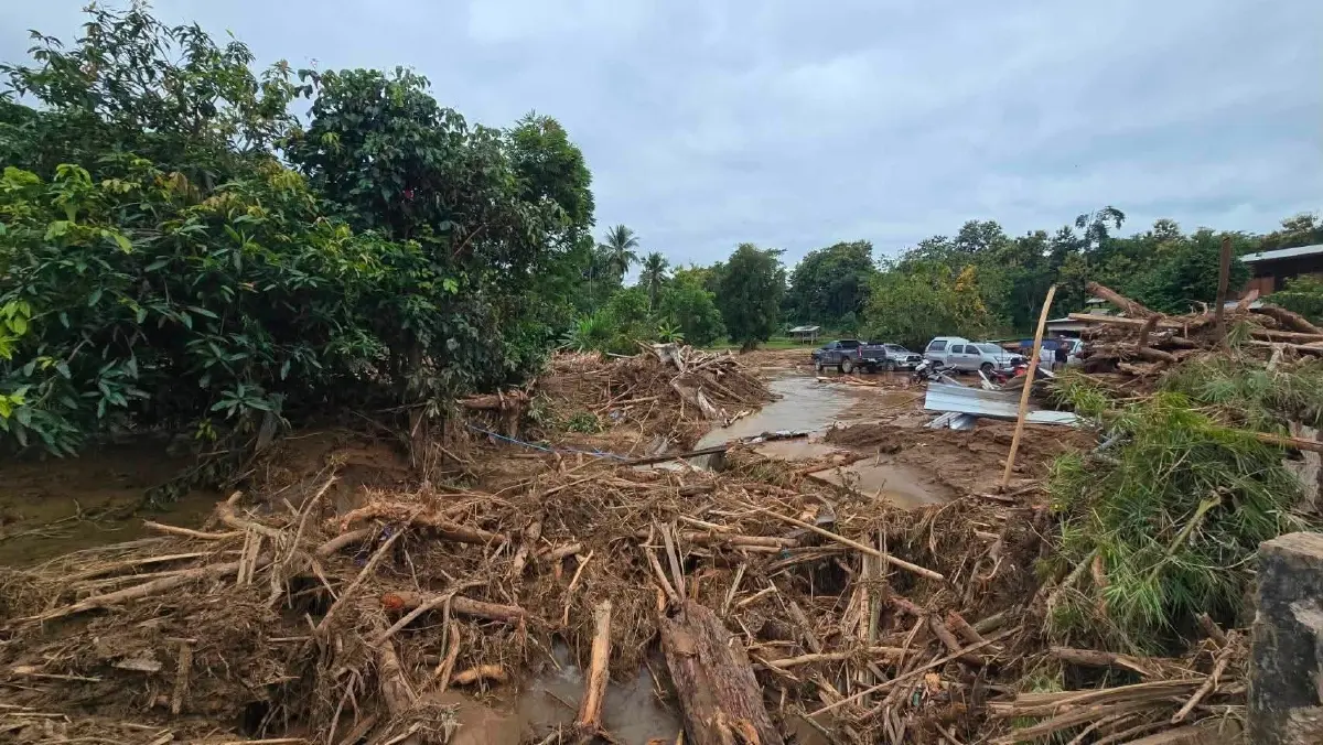 เฝ้าระวัง ฝนตกหนัก-มวลน้ำเหนือ จังหวัดท้ายน้ำเตรียมรับมือ น้ำท่วมกระทบ 6.6 พันครัวเรือน
