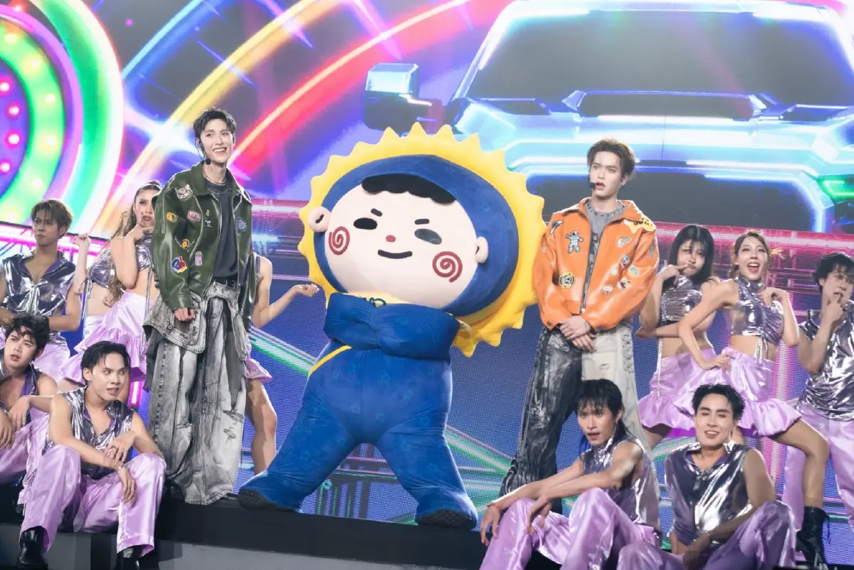 ‘จูเนียร์-มาร์ค’ ใส่สุด คว้าเทรนด์โลก 3 วันติด ใน ‘JUNIOR MARK SunnyMoon CONCERT’