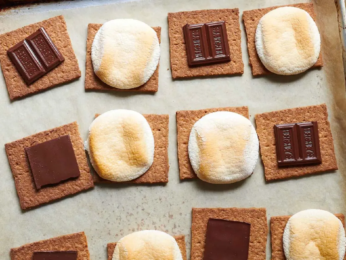 'สมอร์' ขนมแคมปิ้งแห่งชาติ อร่อยถึงขั้นมีวัน S'more Day