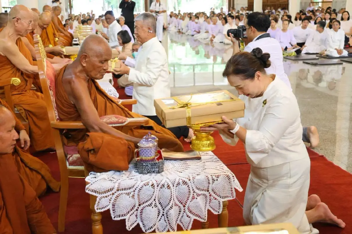 อุบลฯ ต้อนรับ 'สมเด็จฌอน ชยสาโร' เยือนวัดหนองป่าพง รำลึกหลวงปู่ชา
