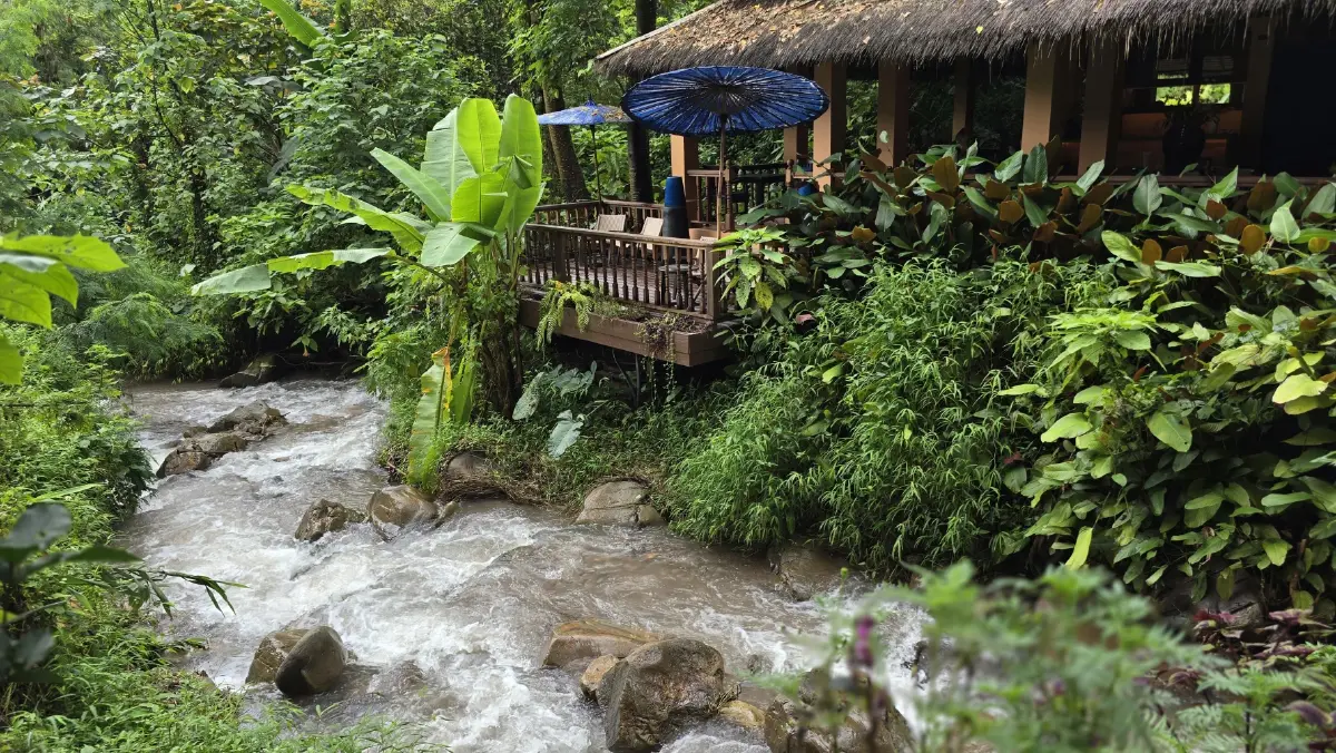 หยุดเวลาอยู่กับธรรมชาติ ที่ ลักชัวรี ซาฟารี แกลมปิ้ง 'Visama Explorer Nan'