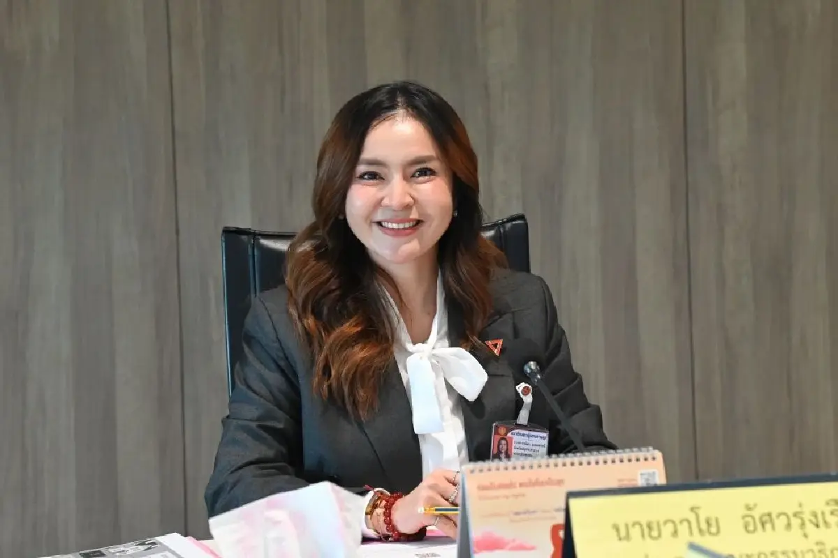 ‘ปชน.’ เข็นกฎหมาย สู้ ‘กกต.’ เปิดช่องประชาชน ฟ้องคดี ‘โกง สว.’