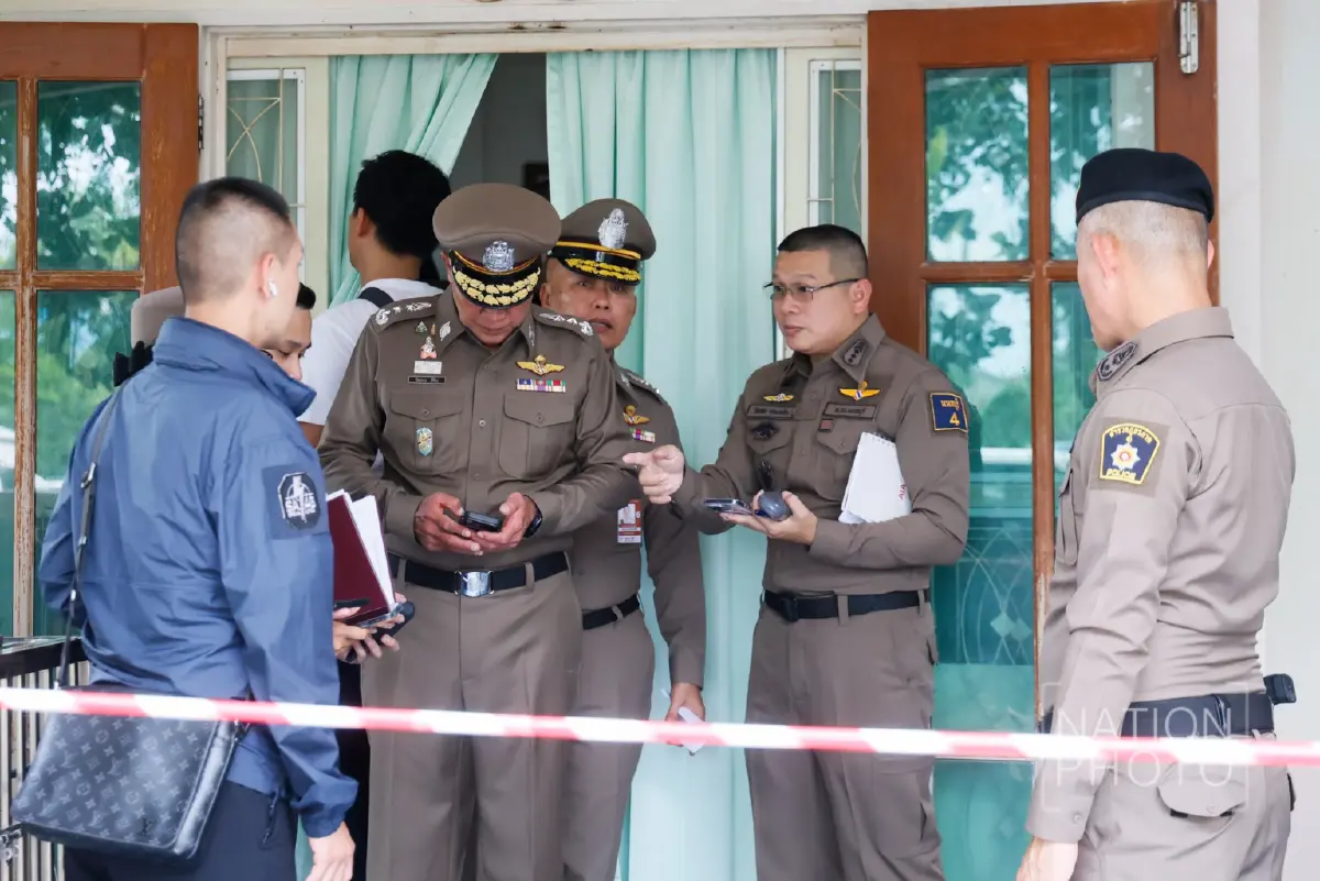 สลด! พบศพ "ปู่-ย่า" ในบ้านเด็ก 14 กราดยิง รร.เทพศิรินทร์ นนทบุรี