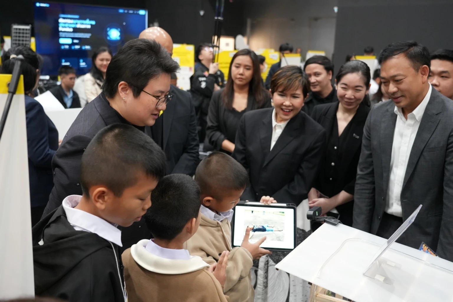 ส่อง 210 ทีมเยาวชนไทยประชันไอเดีย สู่การสร้างกำลังคนดิจิทัลรับโลก Coding-AI