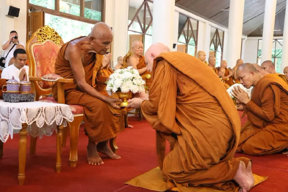 อุบลฯ ต้อนรับ 'สมเด็จฌอน ชยสาโร' เยือนวัดหนองป่าพง รำลึกหลวงปู่ชา