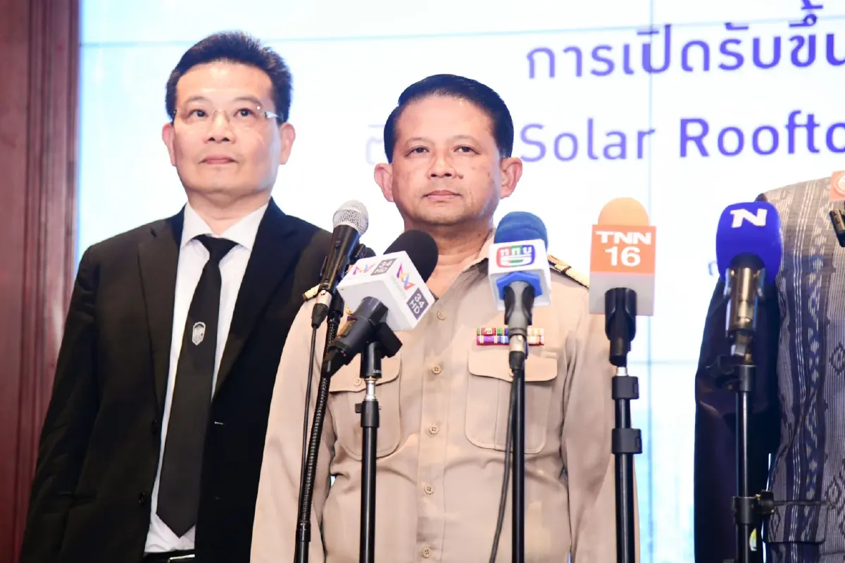 มท.2 ผนึก MEA-PEA ยกระดับ Solar Rooftop เปิดขึ้นทะเบียนผู้ประกอบการติดตั้งอุปกรณ์