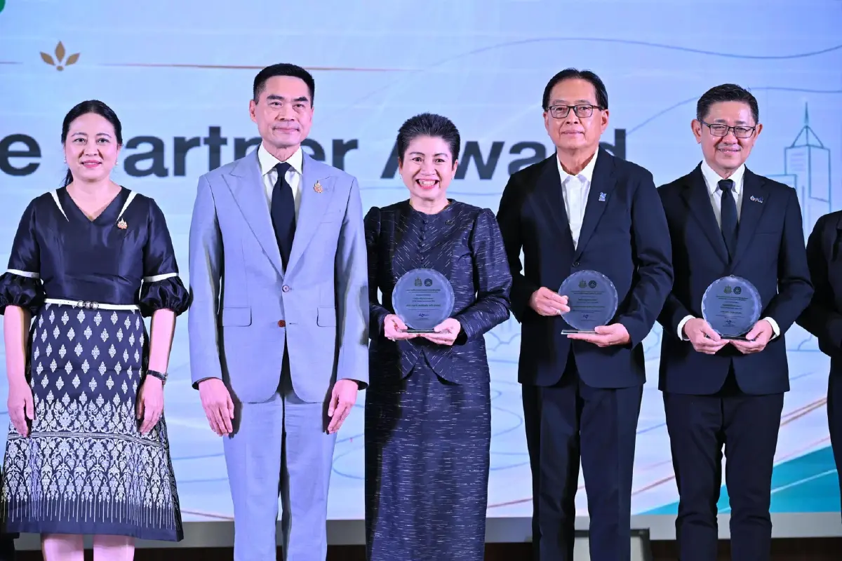 'TCMA' คว้า 'DCCE Climate Partner Award' ขับเคลื่อนไทยสู่ Net Zero