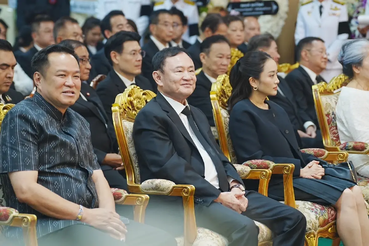 4 นายกฯ ร่วมงานสวดพระอภิธรรม ‘เกรียง’ นักการเมืองร่วมอาลัยเนืองแน่น