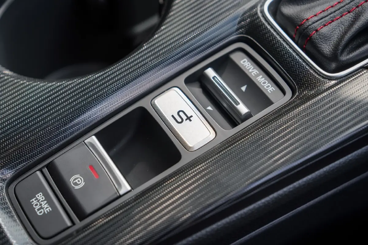 ฮอนด้า Civic e:HEV เติม S+ Shift เสริมอารมณ์สปอร์ต ลุย ช้าง เซอร์กิต