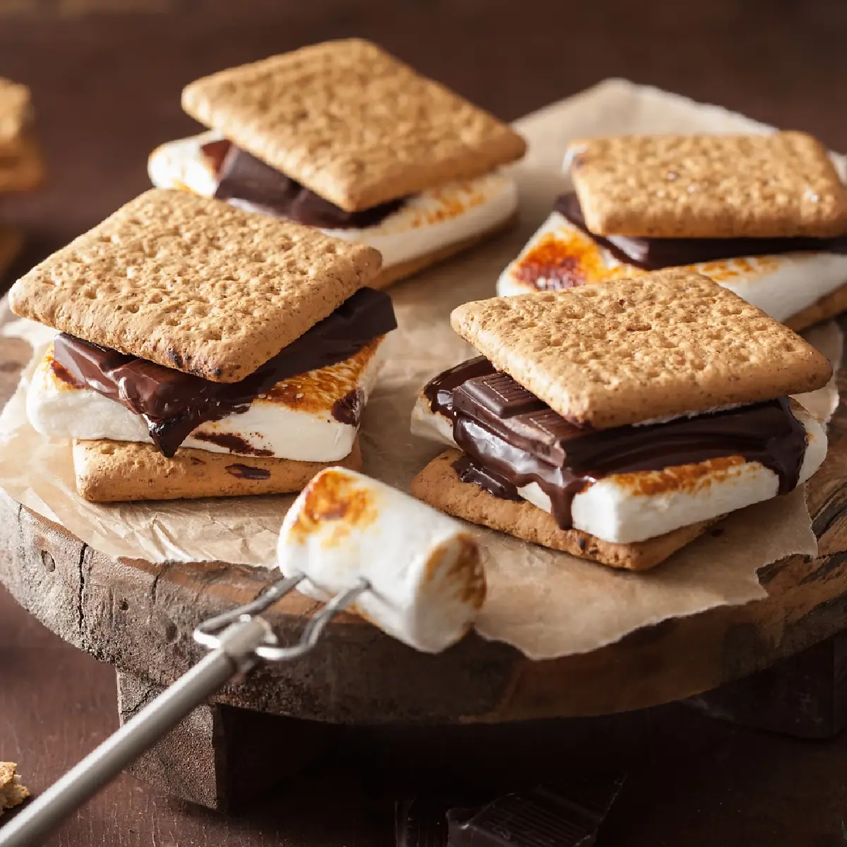 'สมอร์' ขนมแคมปิ้งแห่งชาติ อร่อยถึงขั้นมีวัน S'more Day
