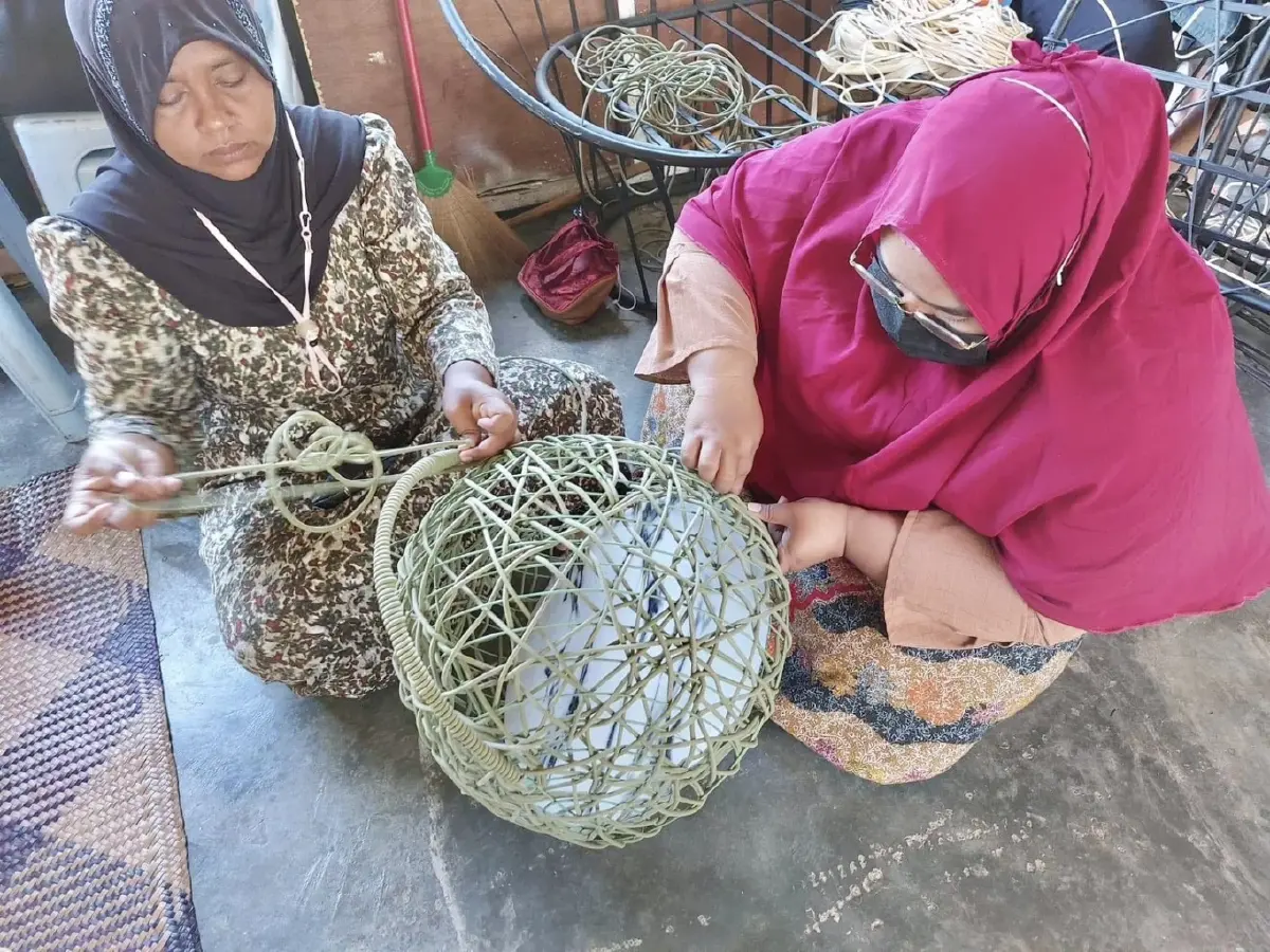 ‘ขี้ยาง’ ไอเดียสุดเลิศ สู่ ‘หวายเทียม’ รักษ์โลก เพิ่มมูลค่า 30 เท่า