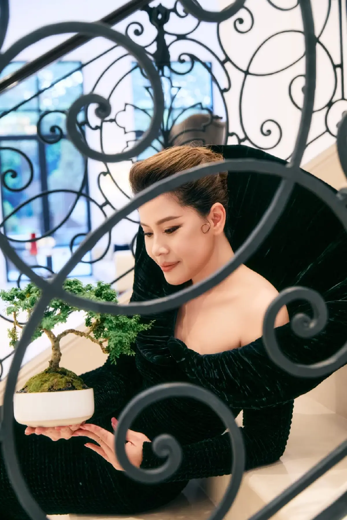 ทฤษฎีแห่งความสุข : สุข…ชีวาประติมากรรมชีวิต : ธันยลักษณ์ พรหมมณี