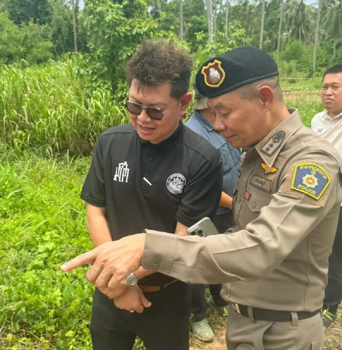 ตำรวจภาค 2 ใช้ GPR สแกนป่าชลบุรี หาร่าง-โครงกระดูกเพิ่ม ปมฆ่าฝังดิน 5 ศพ