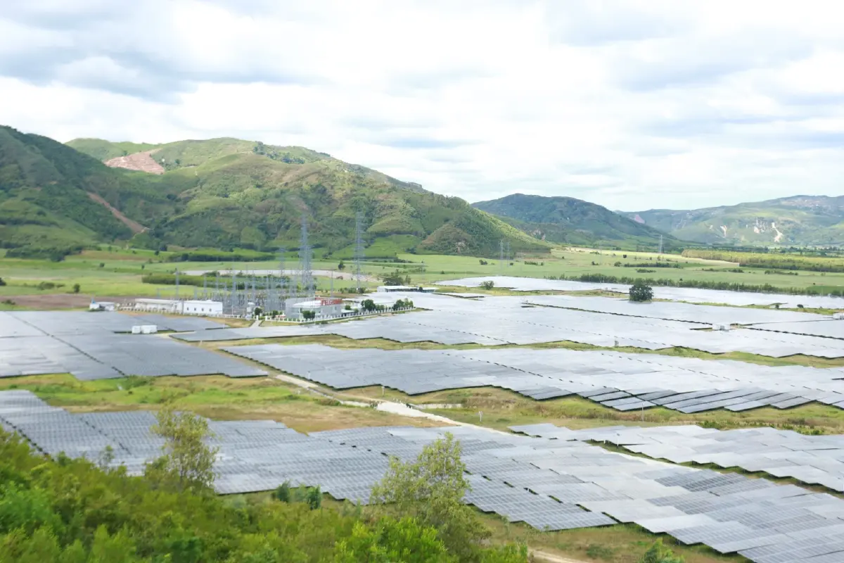 ‘B.GRIM’ ตั้งเป้าผลิตพลังงานสะอาดทะลุ 2,000 MW เล็งลงทุนโซลาร์ลอยน้ำ-พลังงานลม-ดาต้าเซ็นเตอร์