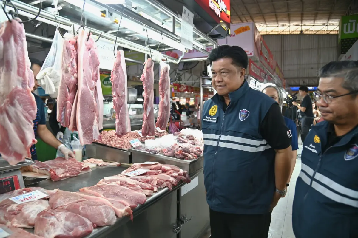 กรมการค้าภายใน ลุยตรวจตลาดรับ 'วันสารทจีน' หมู-ไก่-ผัก-ผลไม้ราคาปกติ