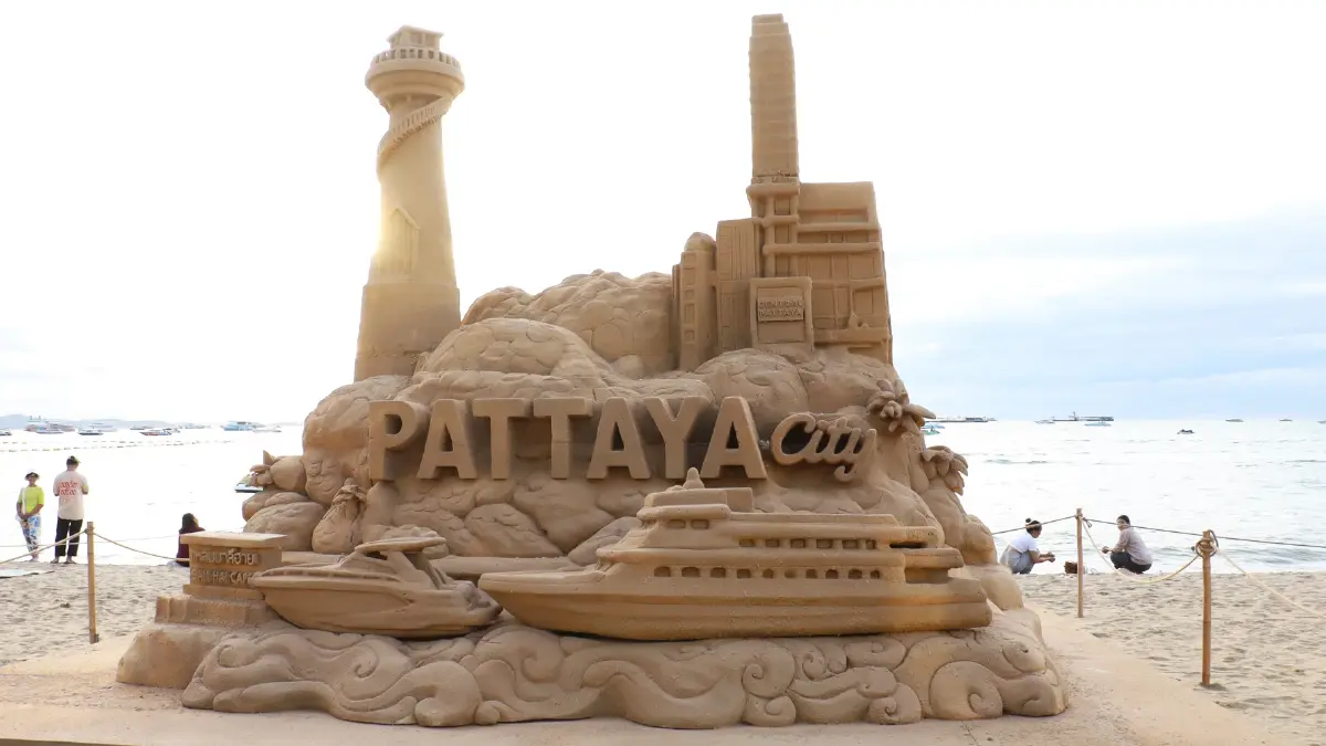ชวนเที่ยว ‘ศิลปะทราย’ ริมชายหาดพัทยา Pattaya Sand and Art Festival 2026