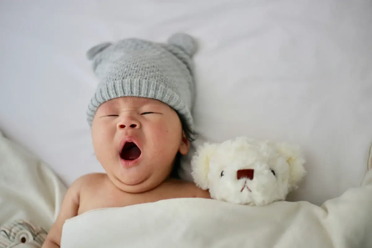 เมลาโทนิน vs. แมกนีเซียม เทียบชัดๆ นอนไม่หลับต้องเลือกตัวไหน?