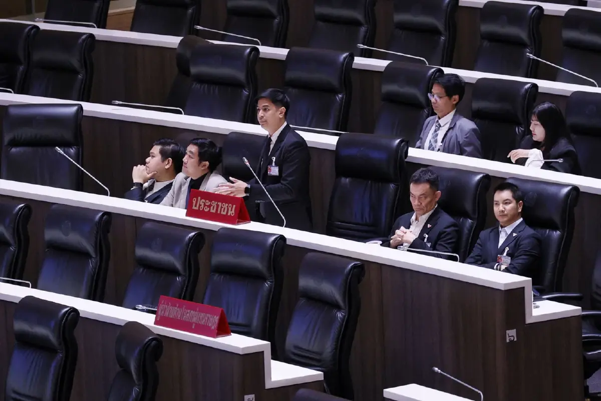 ‘4 ด่าน’  สภาฯ ทดสอบรัฐบาลอนุทิน 'โกง สว.-โกงสอบ' ระเบิดเวลานอกสภา
