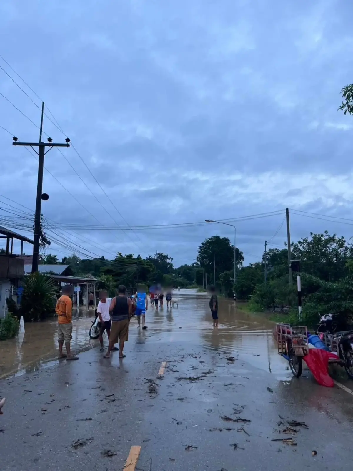 เชียงรายน้ำป่าไหลหลาก อ.ดอยหลวง กรมอุตุฯ เตือน เหนือฝนตกซ้ำ 60%