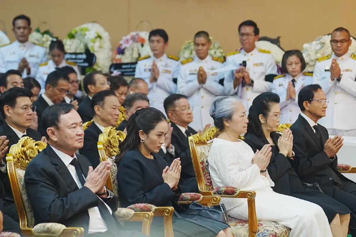 4 นายกฯ ร่วมงานสวดพระอภิธรรม ‘เกรียง’ นักการเมืองร่วมอาลัยเนืองแน่น