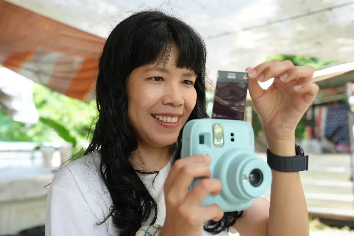 ความทรงจำที่จับต้องได้! รีวิว Instax Mini 13 กล้องหน้าตาดี ฟีเจอร์ครบ ในงบ 3,000 มีทอน