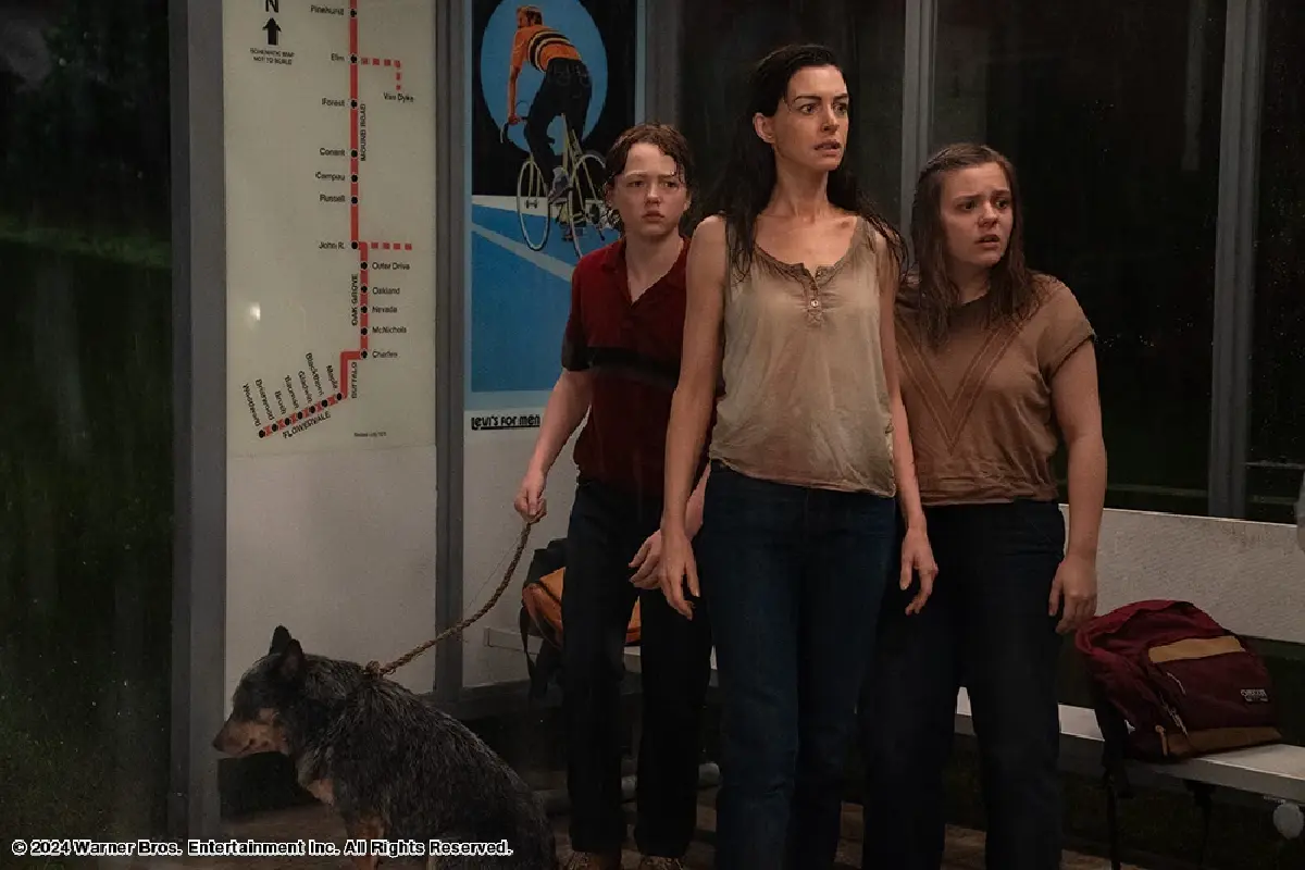 ‘THE END OF OAK STREET’ หนังไดโนเสาร์ในแบบที่ควรจะเป็นกลับมาแล้ว