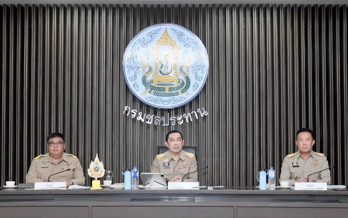 ชลประทานสั่งเฝ้าระวังแม่น้ำน่านสูง เร่งระบายน้ำช่วยประชาชน